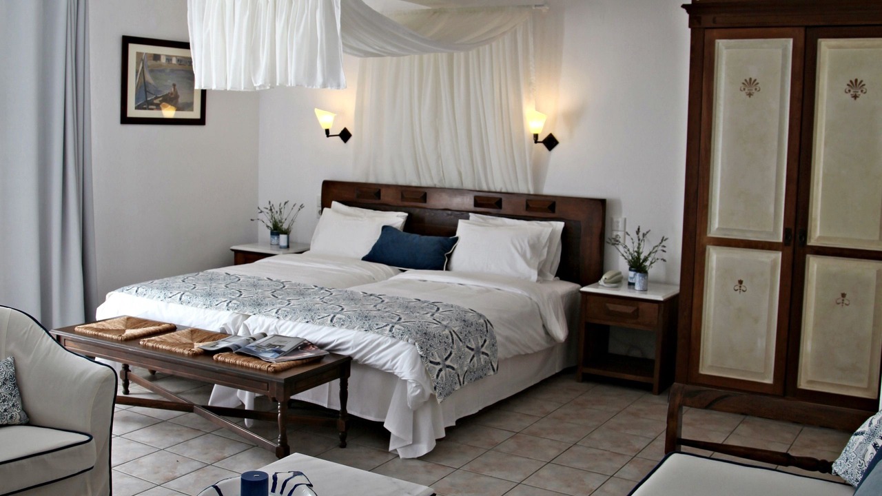 Photo of Bedroom in Platis Gialos
