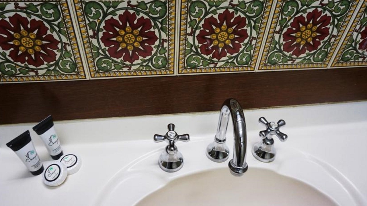 Photo of Bathroom in North Ward