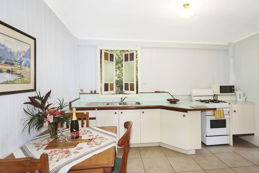 Photo of Kitchen in Pinbarren
