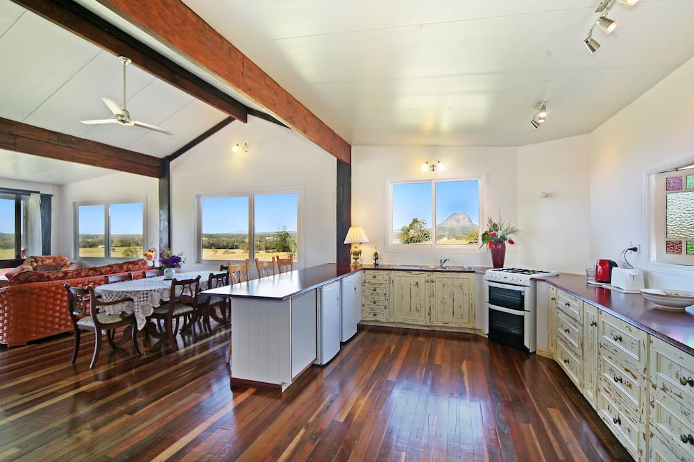 Photo of Kitchen in Pinbarren