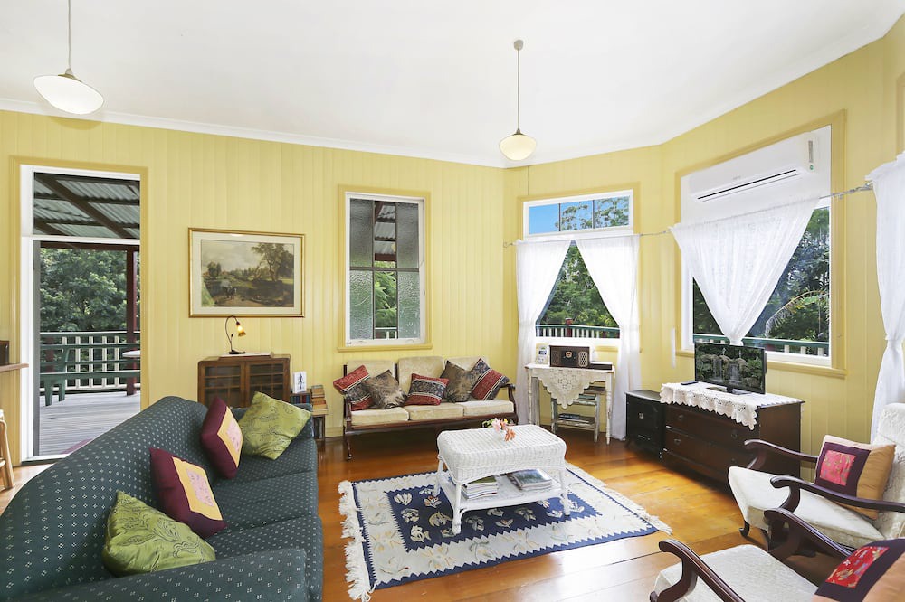 Photo of Livingroom in Pinbarren