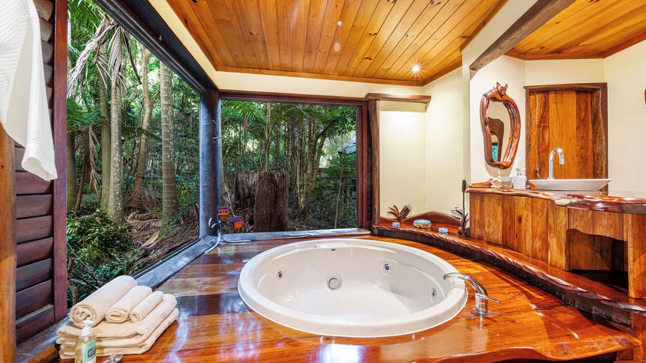 Photo of Bathroom in North Maleny