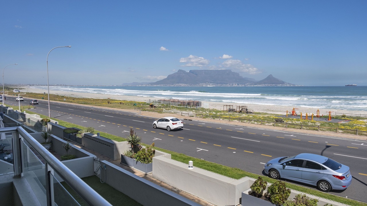 Photo of Others in Bloubergstrand