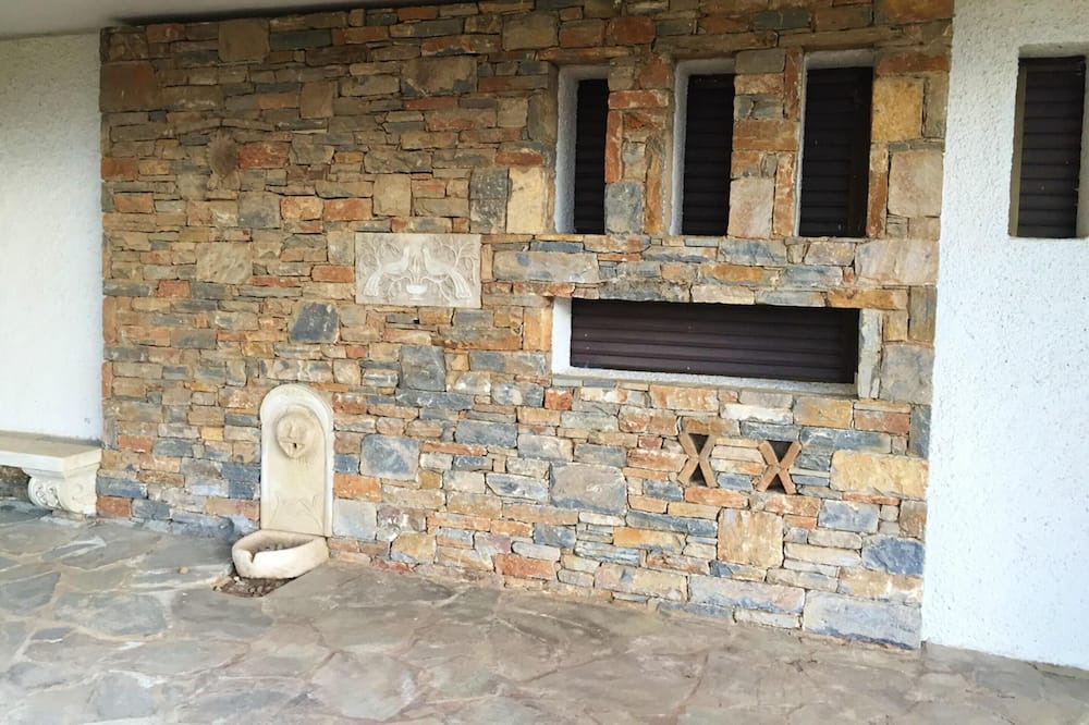 Photo of Patio Balcony in Chalcis
