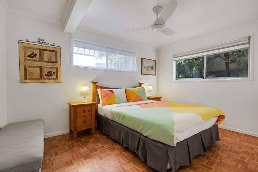 Photo of Bedroom in Noosa North Shore