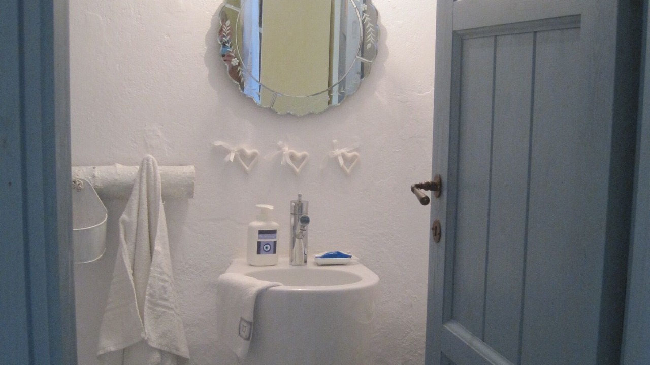Photo of Bathroom in Skiros