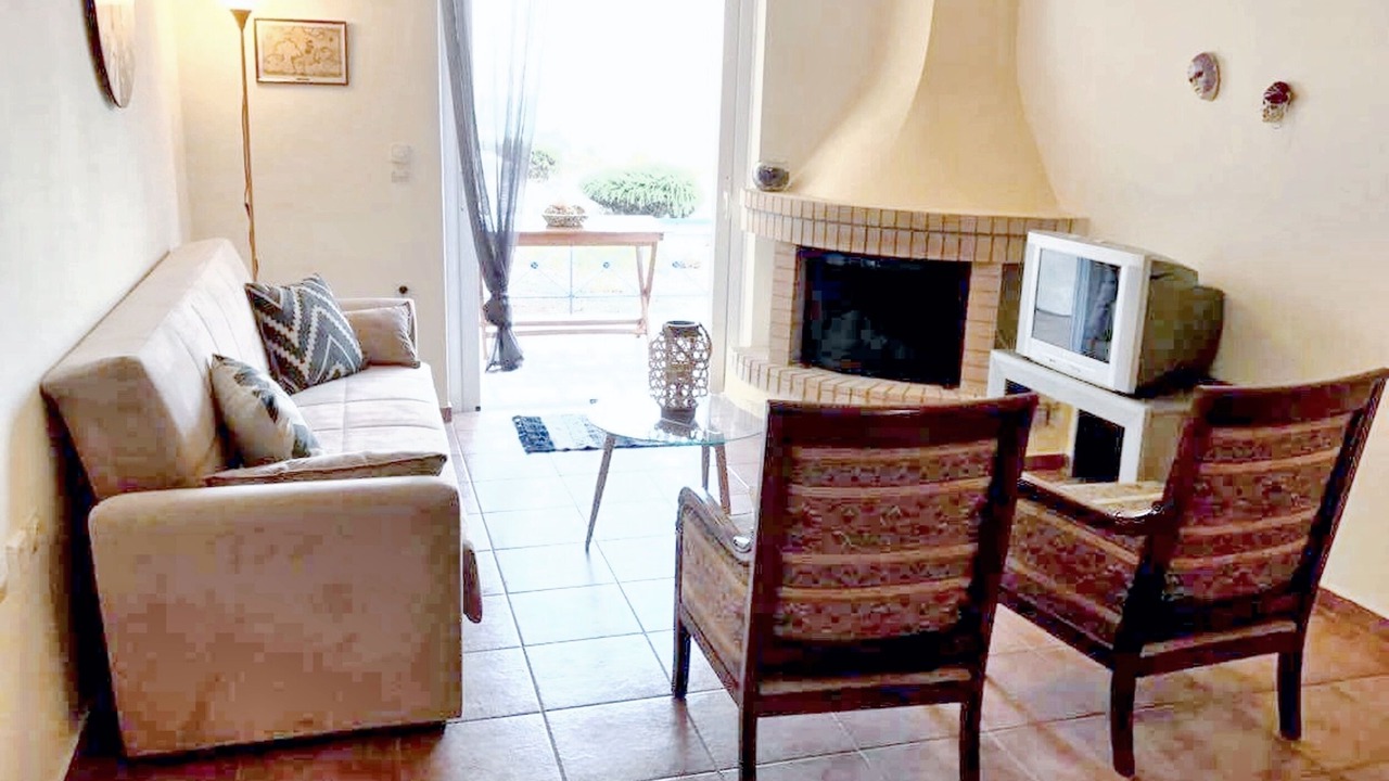 Photo of Livingroom in Theologos