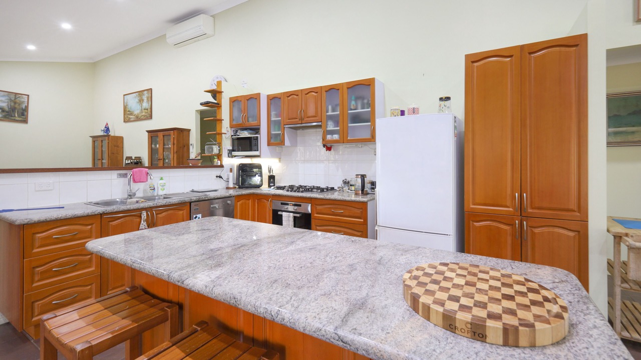 Photo of Kitchen in Shire of Sarina