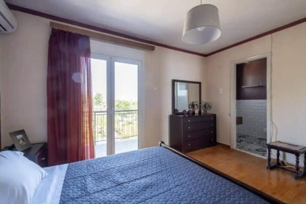 Photo of Bedroom in Nea Kios