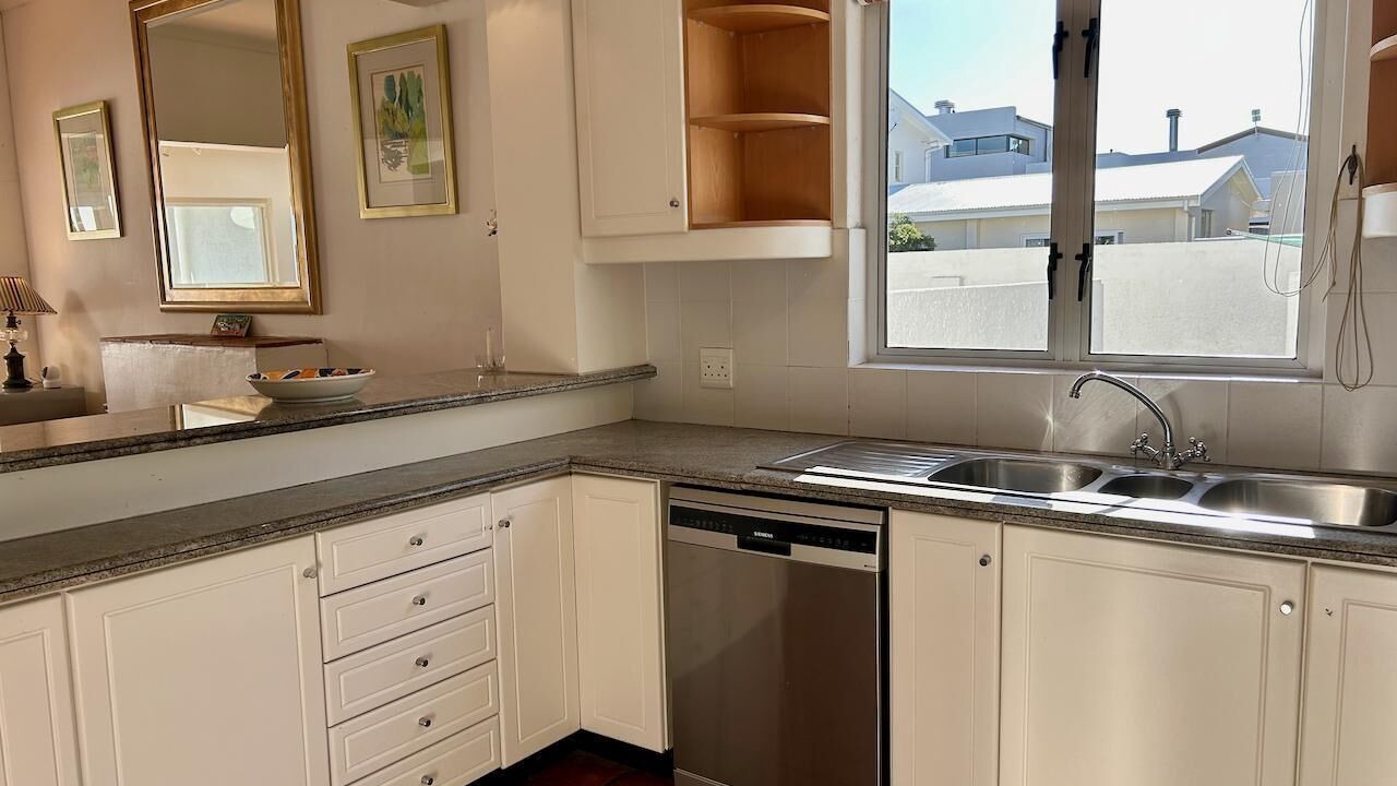 Photo of Kitchen in Voelklip