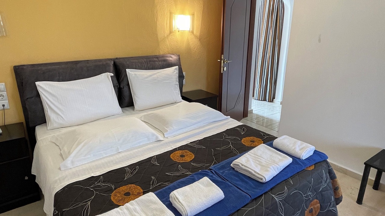 Photo of Bedroom in Troulos