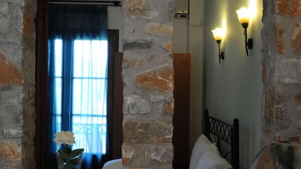 Photo of Bedroom in Troulos