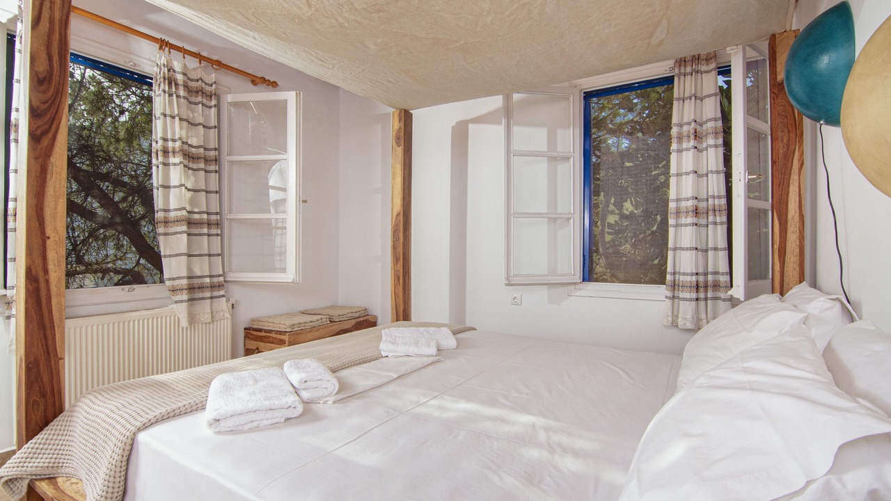 Photo of Bedroom in Avlemonas