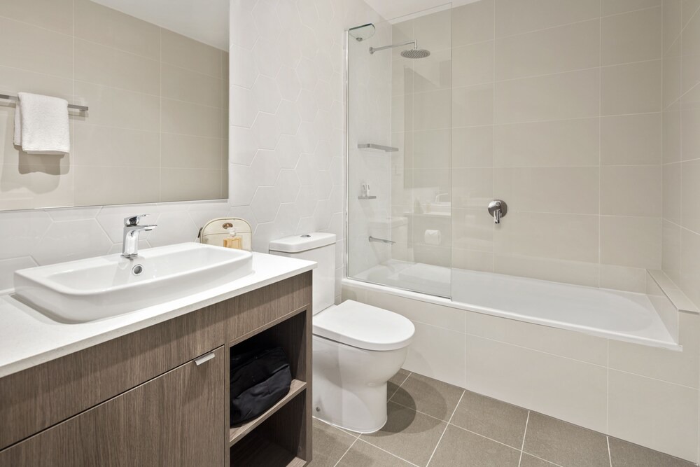 Photo of Bathroom in Eight Mile Plains