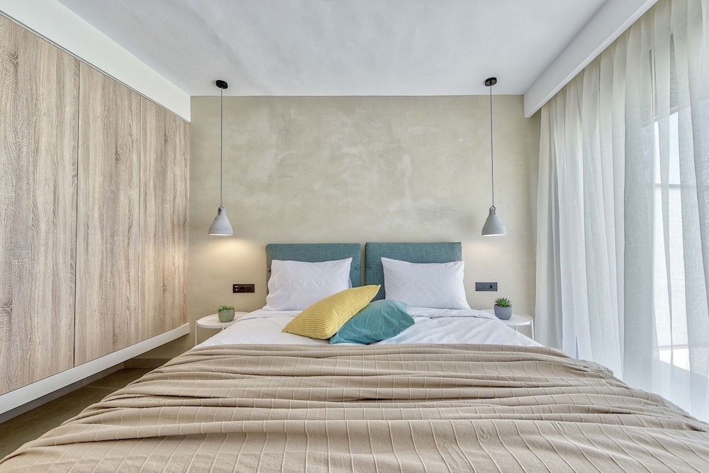 Photo of Bedroom in Amoudi
