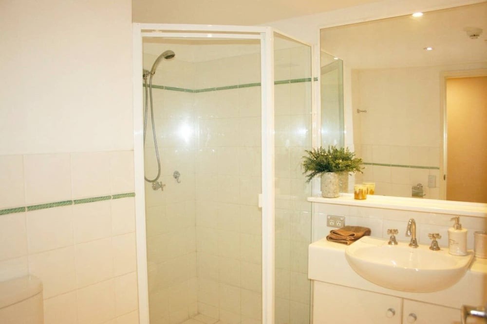 Photo of Bathroom in Kangaroo Point