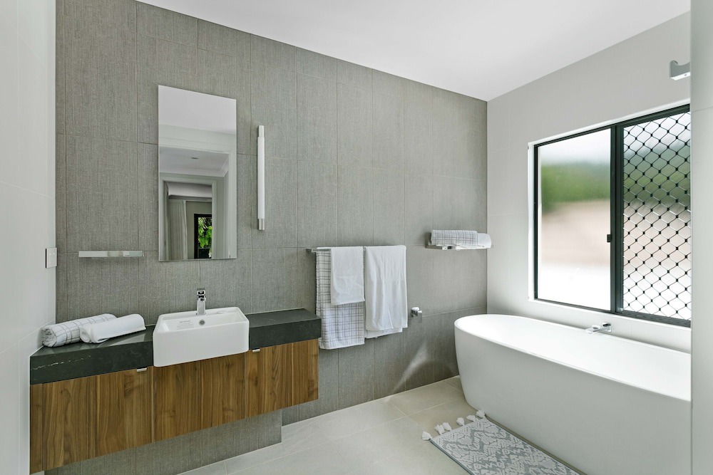 Photo of Bathroom in Palm Cove