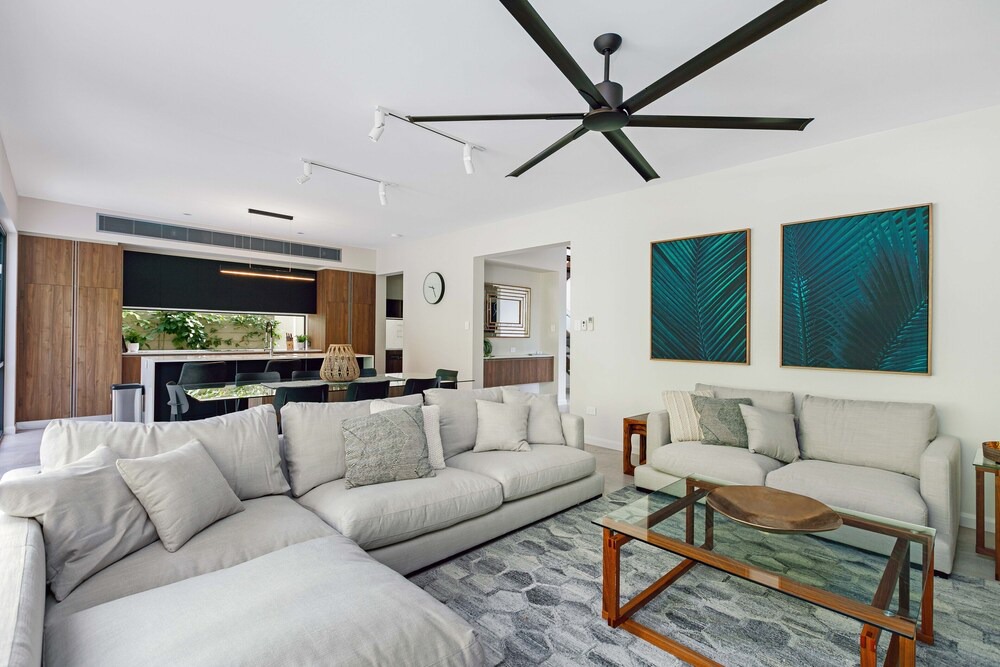 Photo of Livingroom in Palm Cove