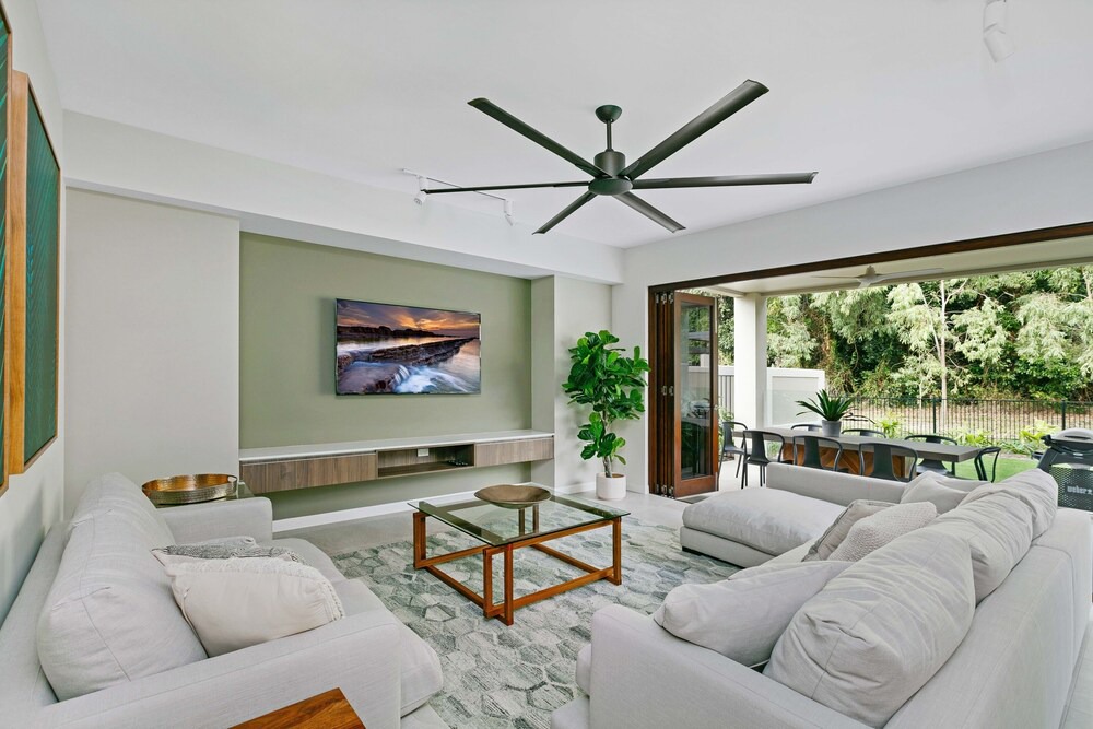 Photo of Livingroom in Palm Cove