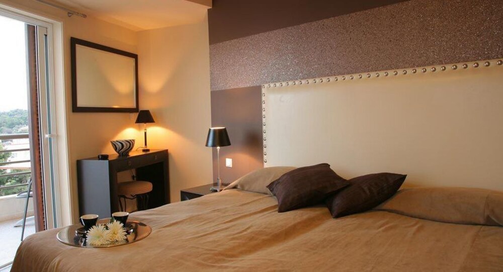 Photo of Bedroom in Mati