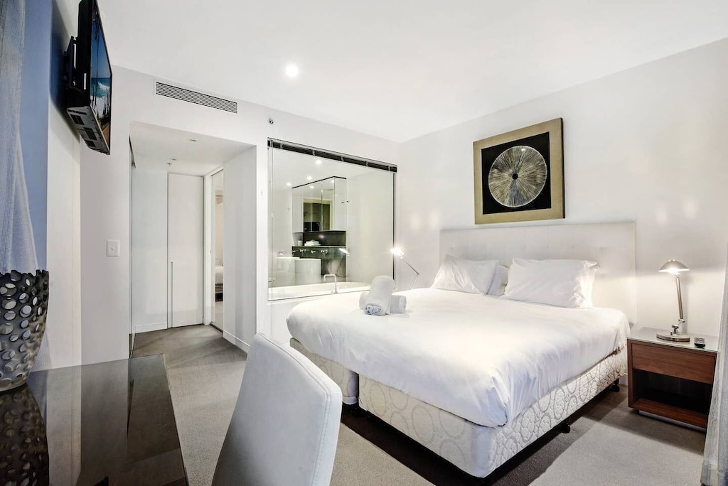 Photo of Bedroom in Broadbeach