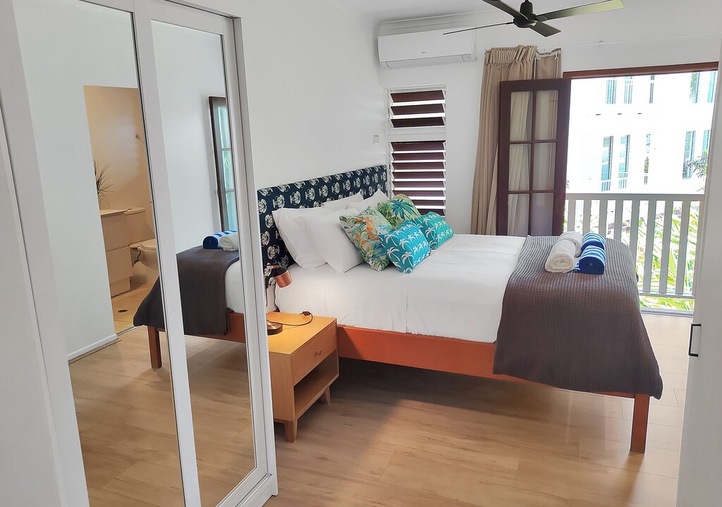 Photo of Bedroom in Palm Cove