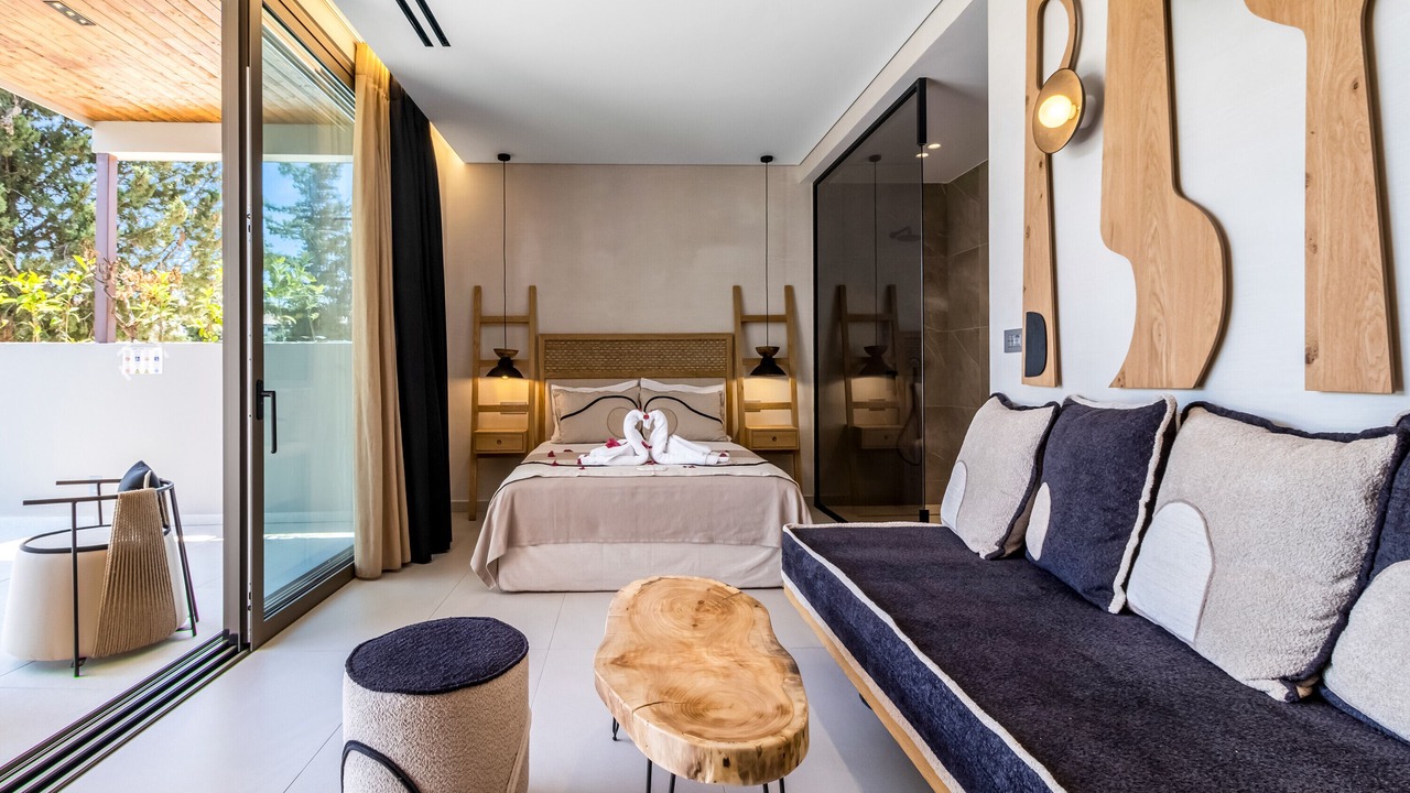 Photo of Bedroom in Katomerion