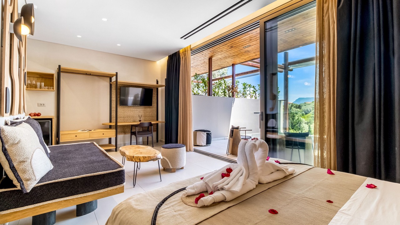 Photo of Bedroom in Katomerion