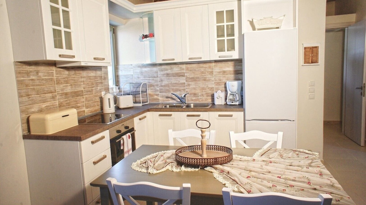 Photo of Kitchen in Lefktron