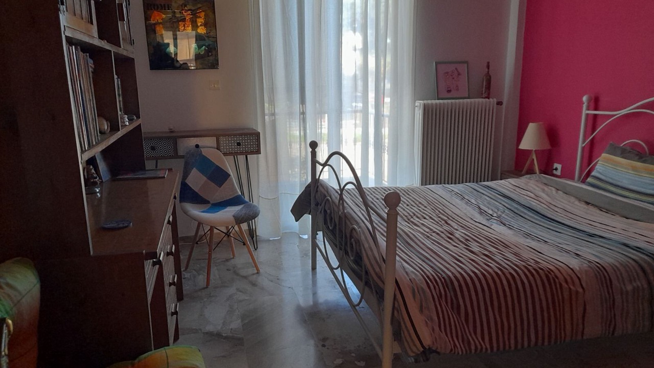 Photo of Bedroom in Lokroi