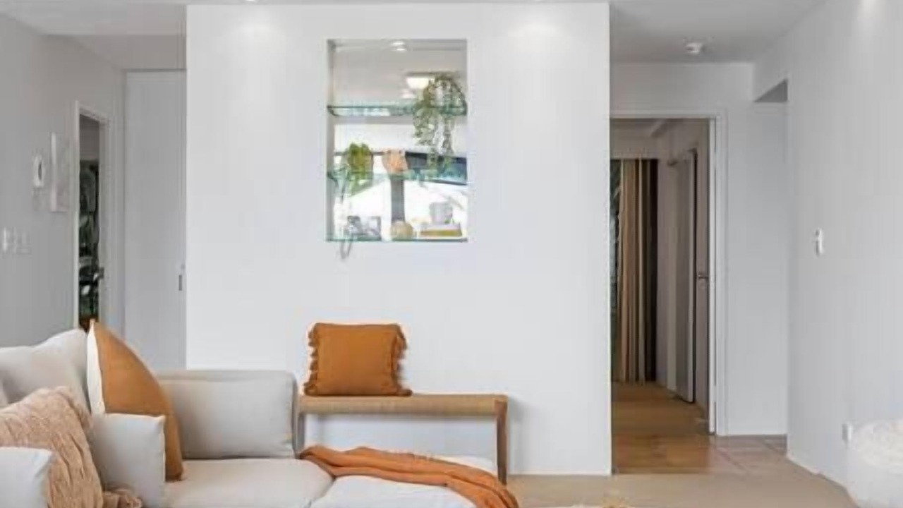 Photo of Livingroom in Currumbin