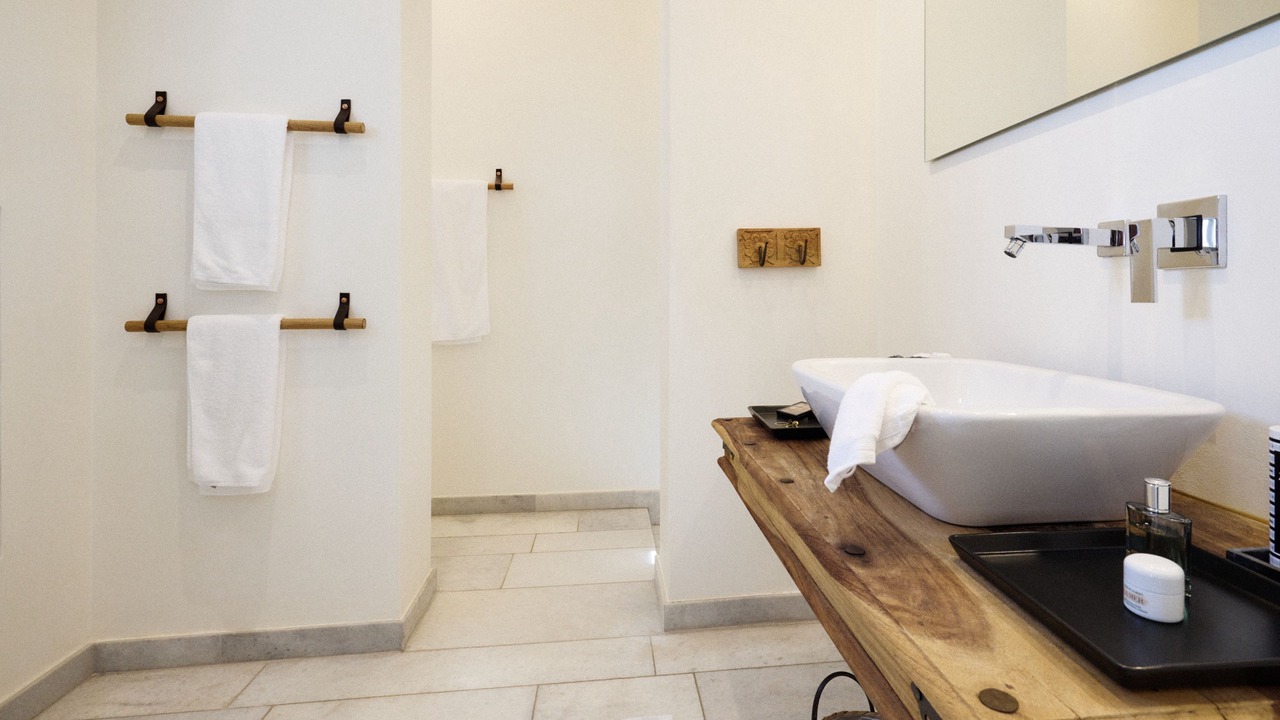 Photo of Bathroom in Syros