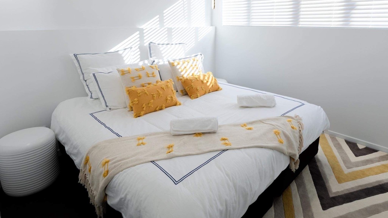Photo of Bedroom in Nelly Bay