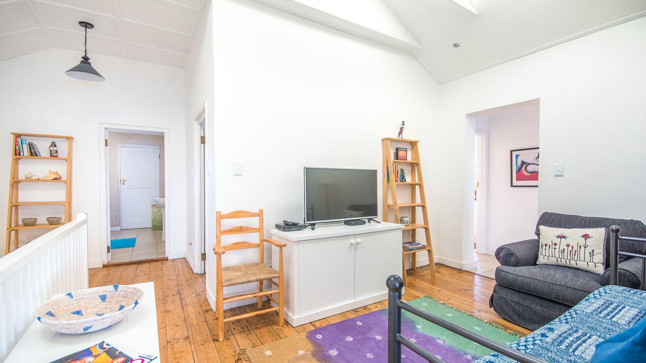 Photo of Livingroom in Kalk Bay