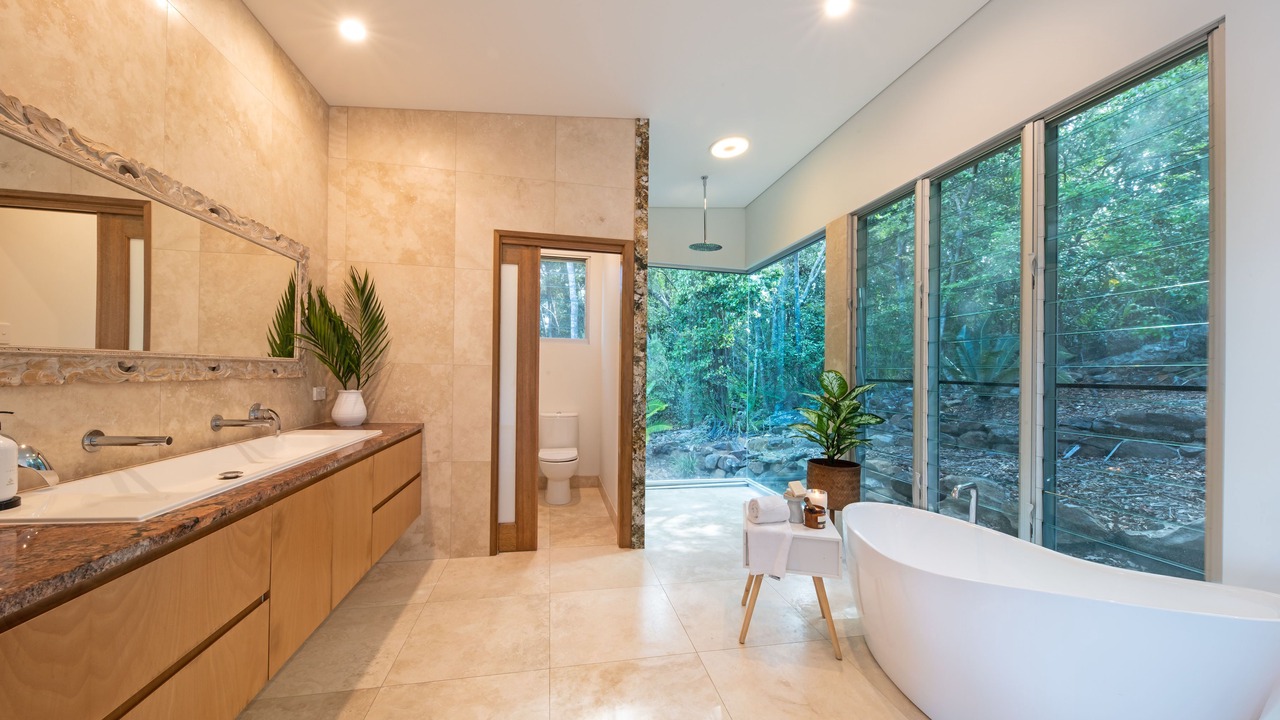 Photo of Bathroom in Airlie Beach