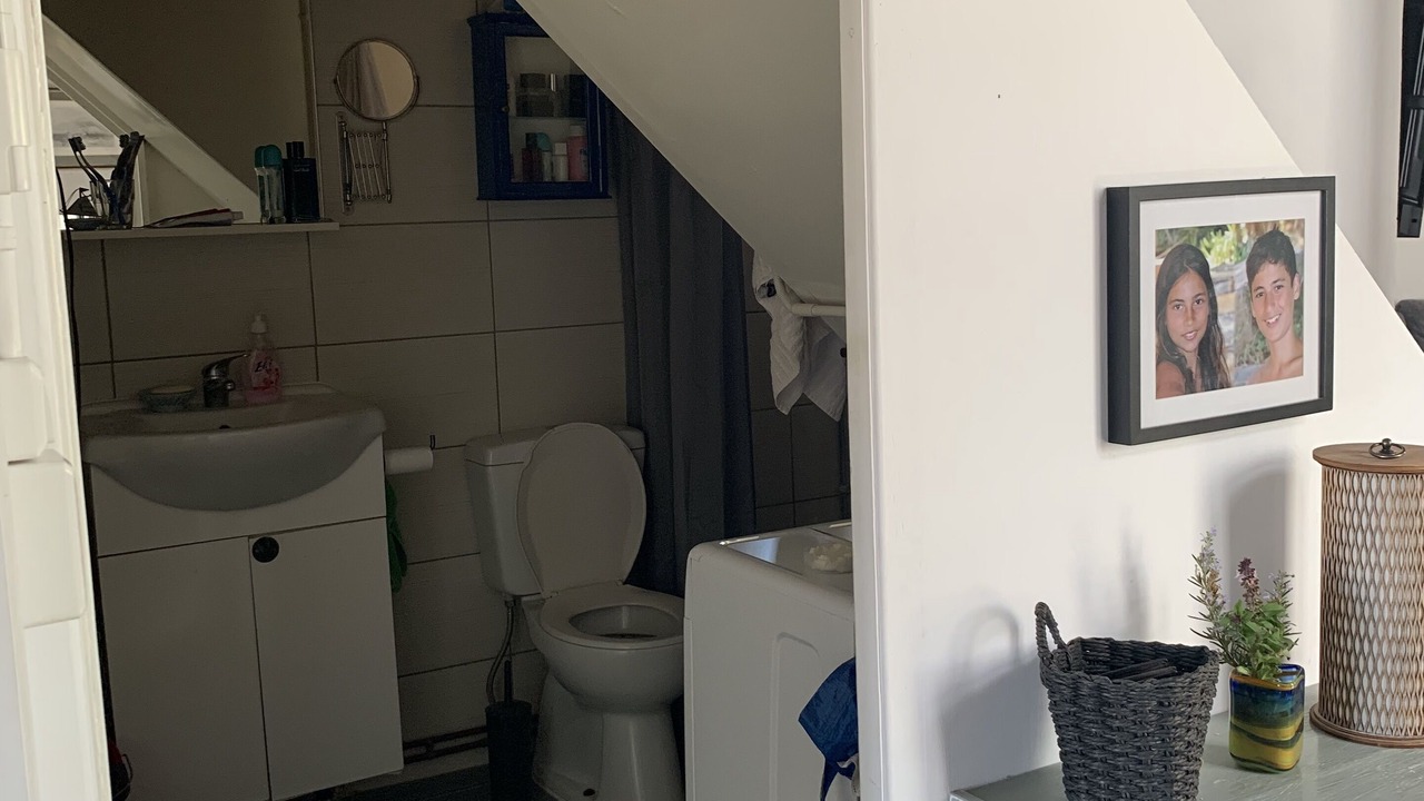 Photo of Bathroom in Marmari