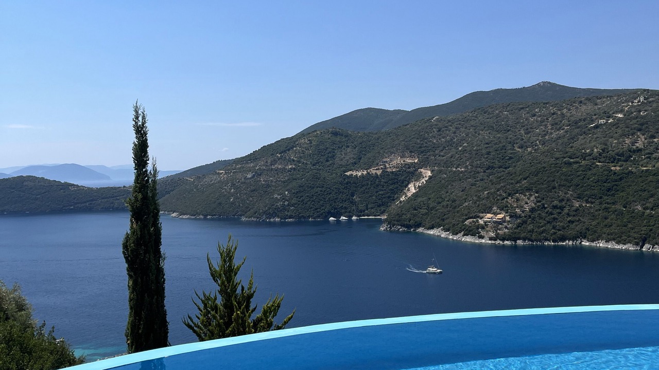 Photo of Outdoor in Mikros Gialos
