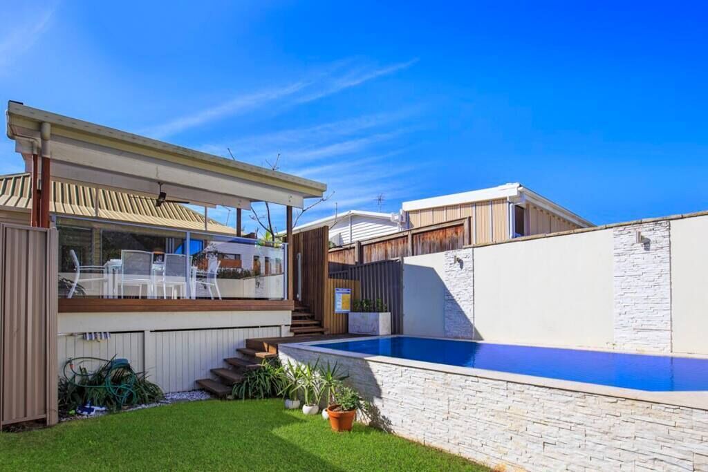 Photo of Outdoor in New Farm