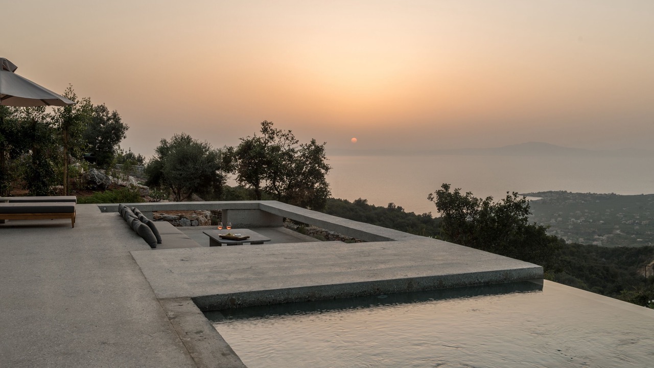 Photo of Patio Balcony in Lefktron