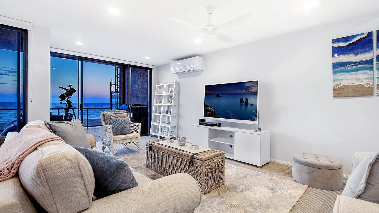 Photo of Livingroom in Mermaid Beach
