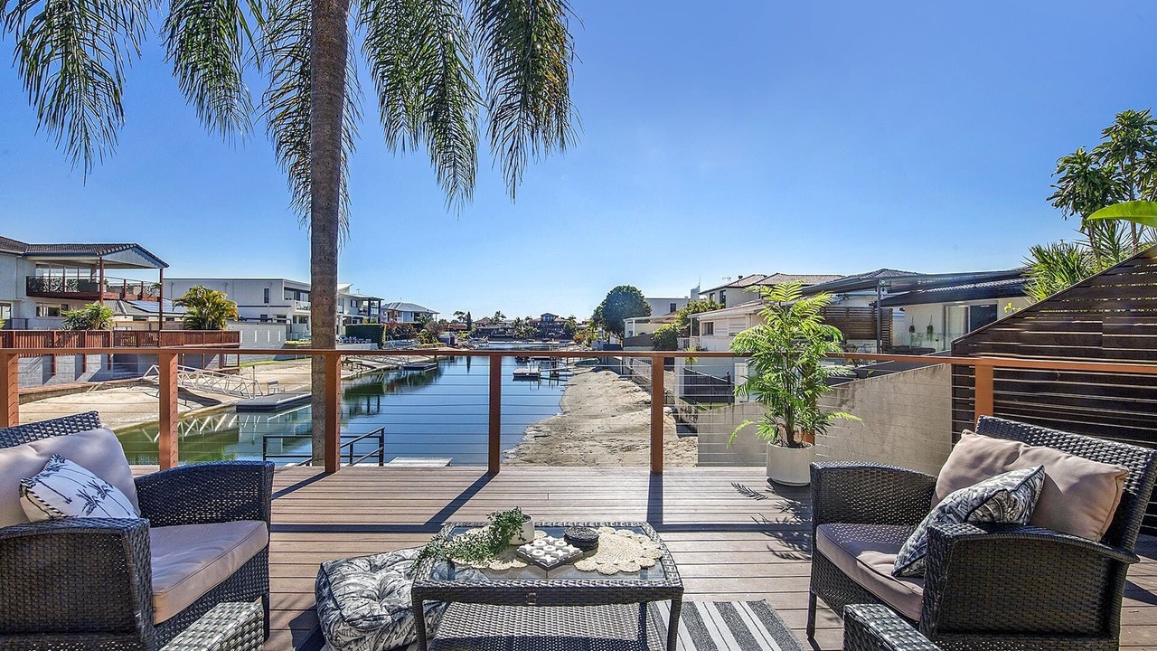 Photo of Patio Balcony in Broadbeach Waters