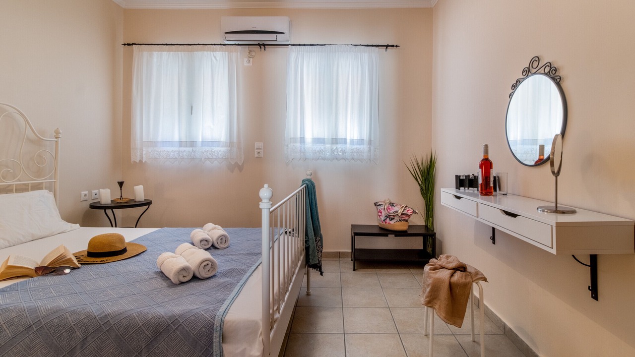 Photo of Bedroom in Drimonas