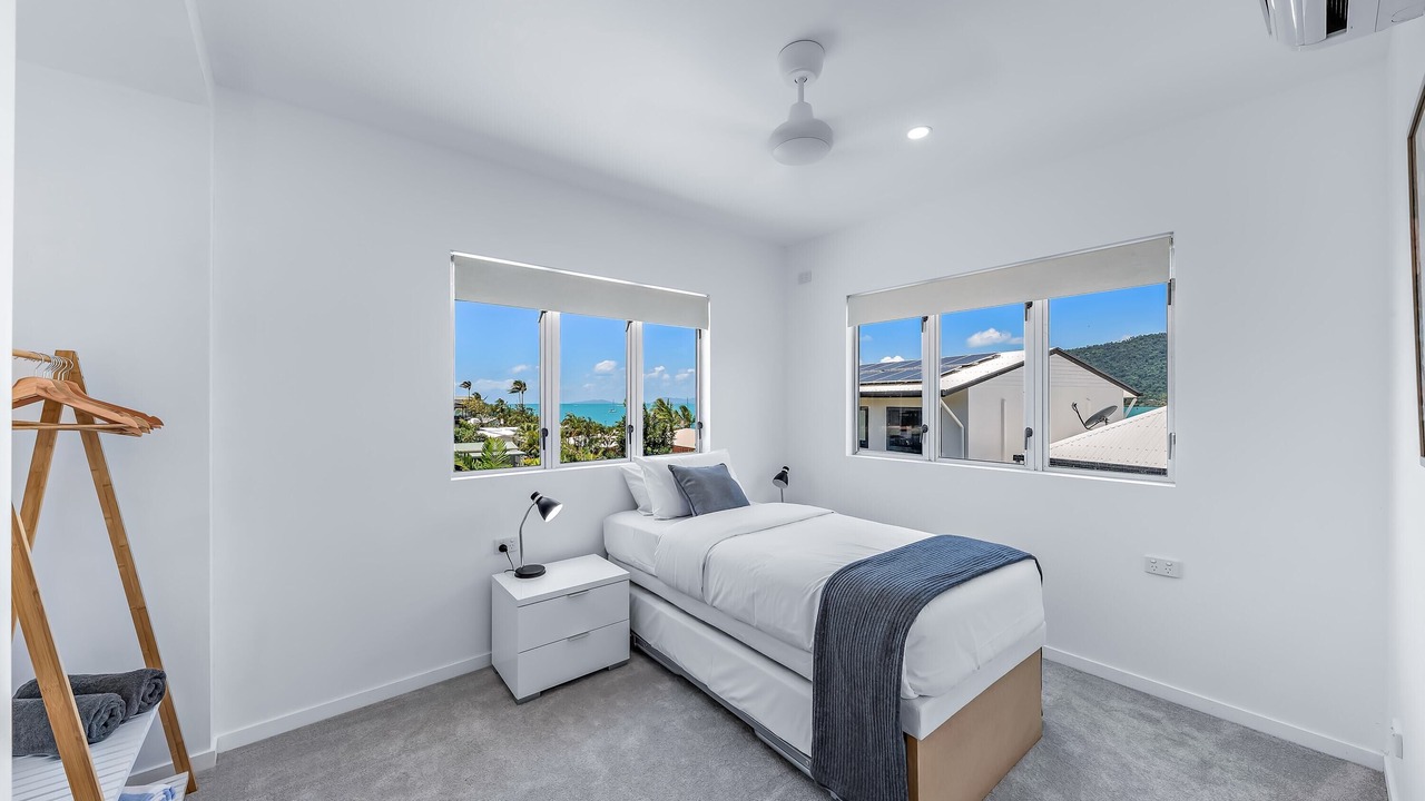 Photo of Bedroom in Airlie Beach