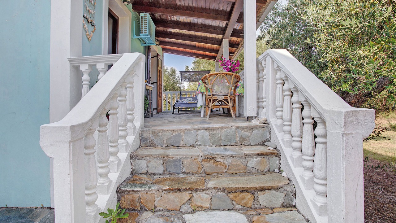 Photo of Patio Balcony in Vasilikos