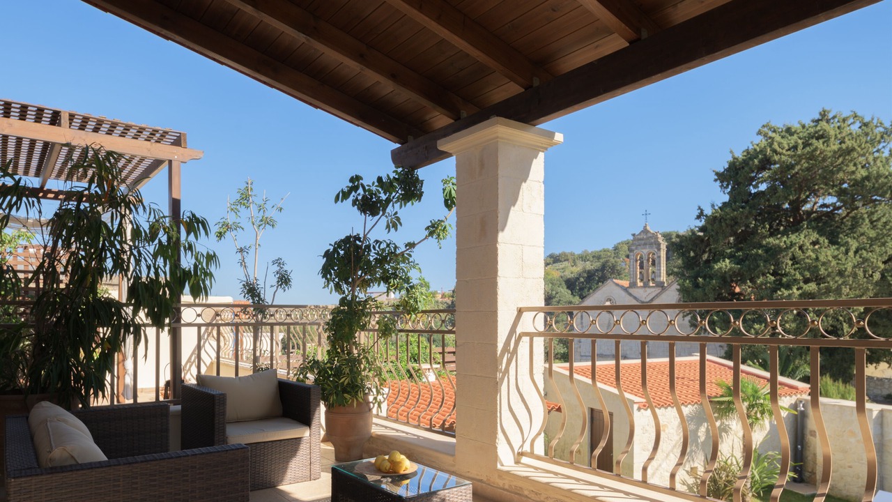 Photo of Patio Balcony in Embrosneros