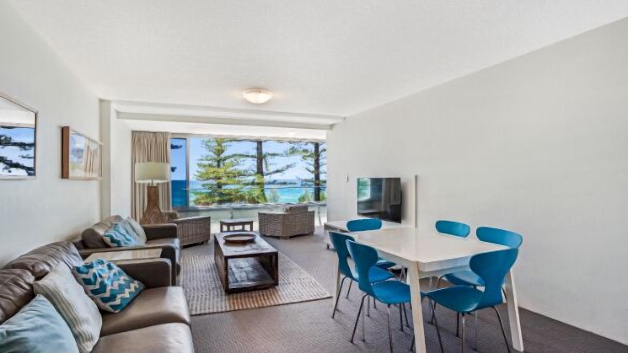 Photo of Livingroom in Burleigh Heads
