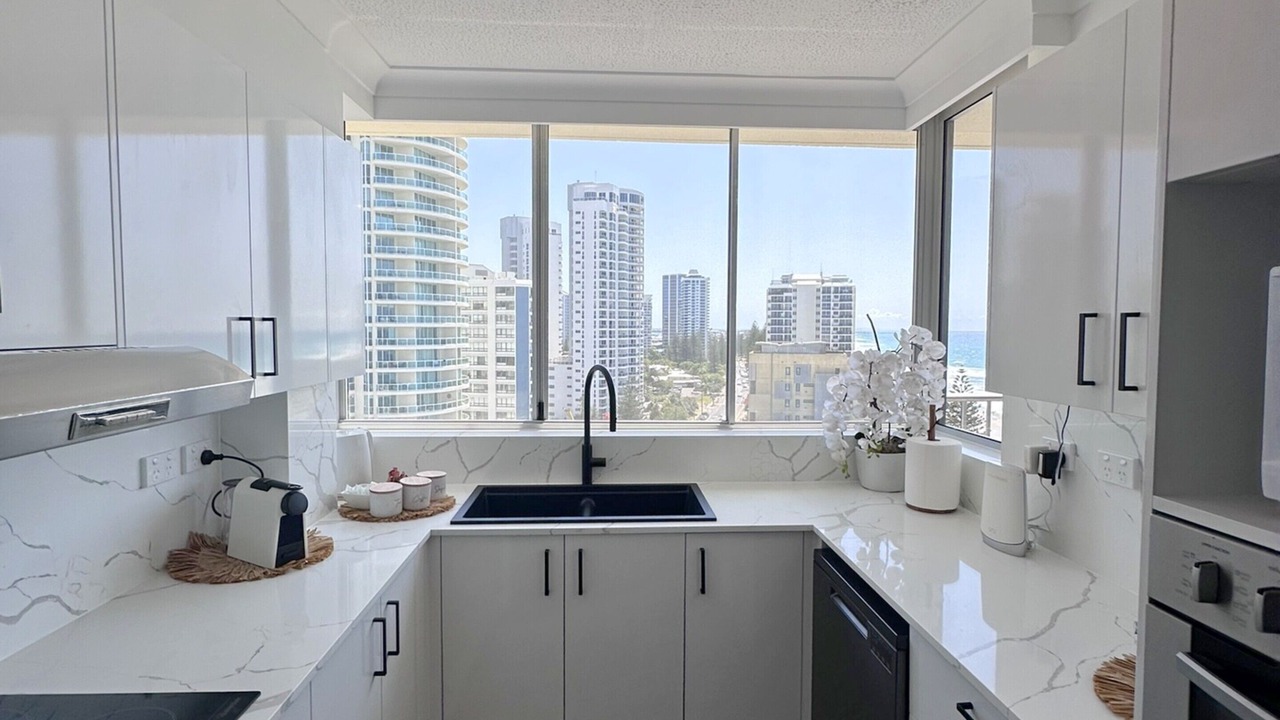 Photo of Kitchen in Main Beach