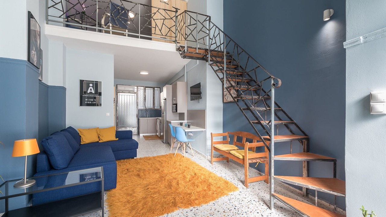 Photo of Livingroom in Metaxourgio