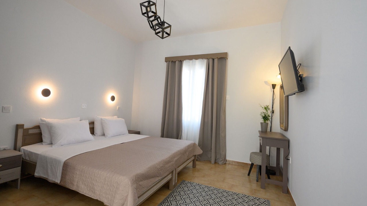 Photo of Bedroom in Panormos