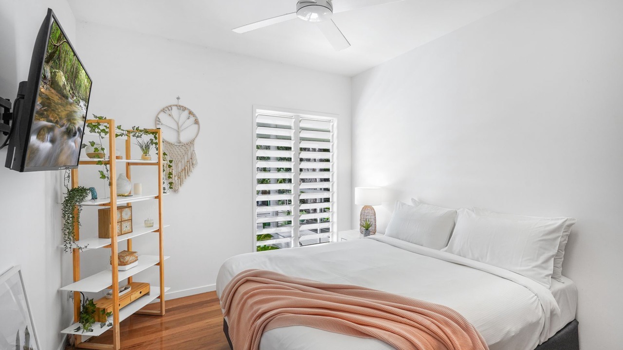 Photo of Bedroom in Clifton Beach